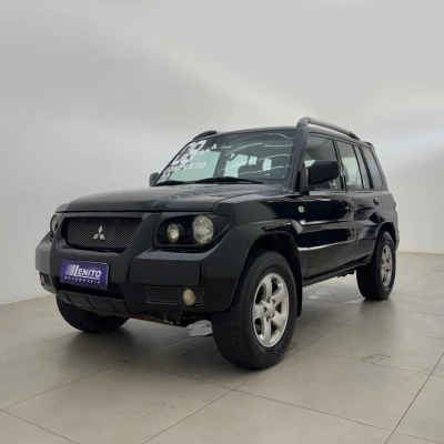 Foto 1: MITSUBISHI PAJERO TR4 2008
