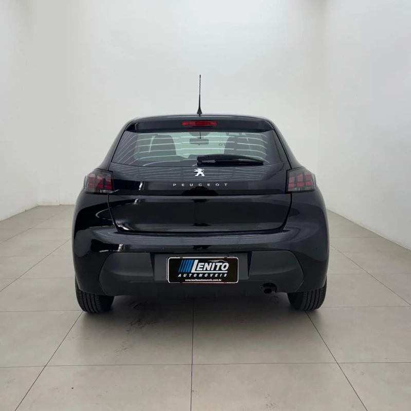 Foto 5: PEUGEOT 208 LIKE MT 2022