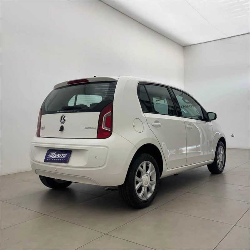 Foto 4: VOLKSWAGEN UP HIGH SA 2015