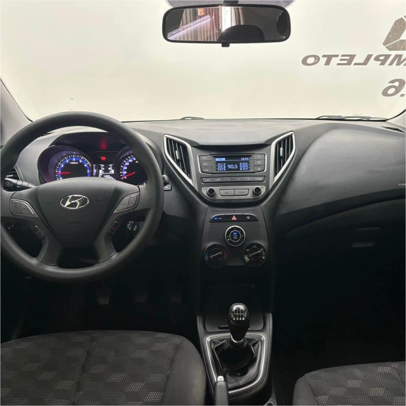 Foto 10: HYUNDAI HYUNDAHB20 1.6M COMF 2016
