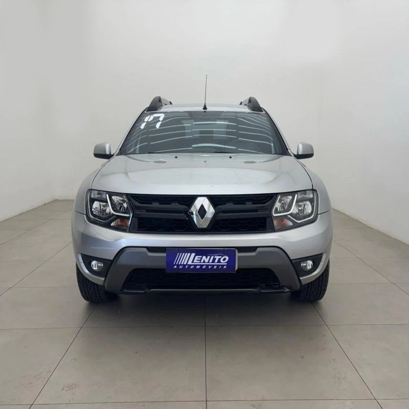 Foto 2: RENAULT DUSTER 20 D 4X2 2017