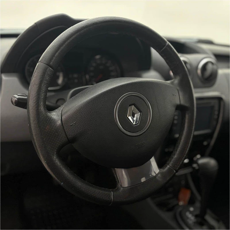 Foto 12: RENAULT DUSTER 20 D 4X2A 2014
