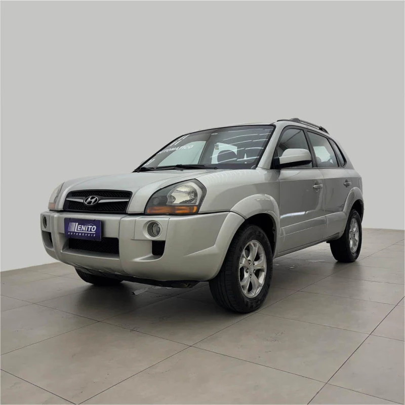 Foto 2: HYUNDAI TUCSON GLSB 2011
