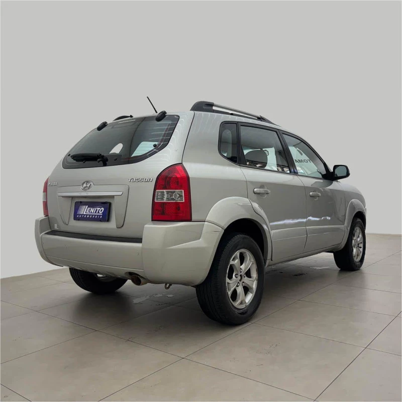 Foto 7: HYUNDAI TUCSON GLSB 2011