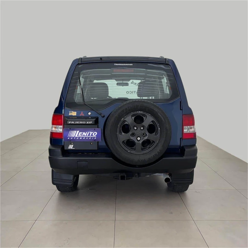 Foto 6: MITSUBISHI PAJERO IO 2001