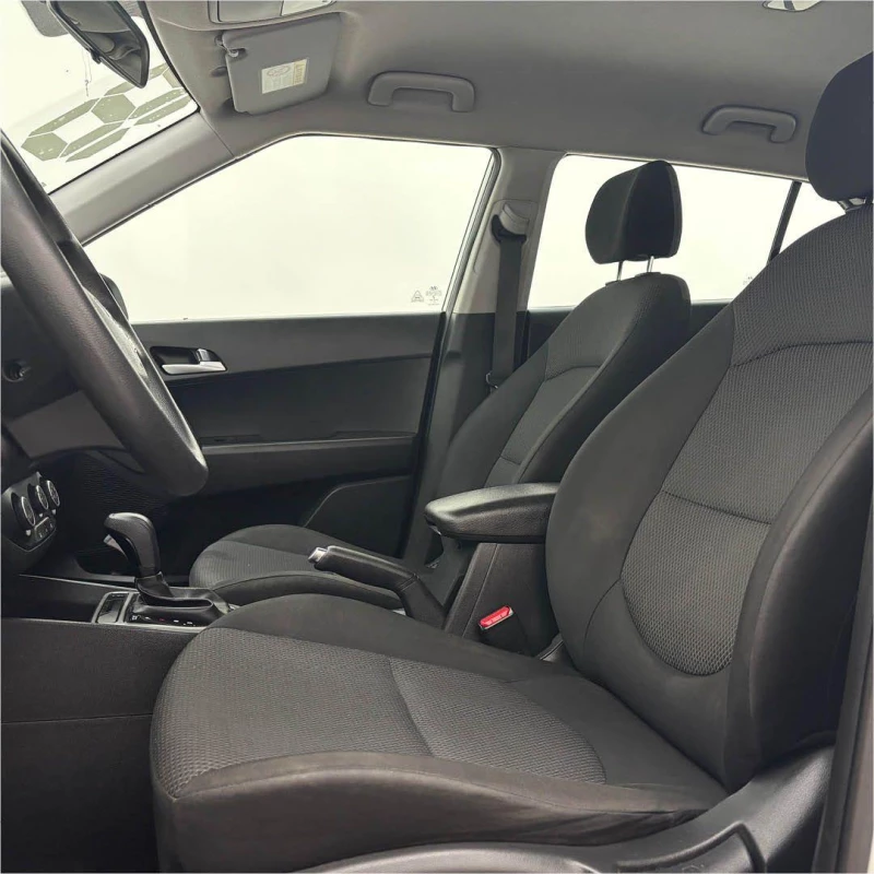 Foto 14: HYUNDAI CRETA 16A ATTITU 2018