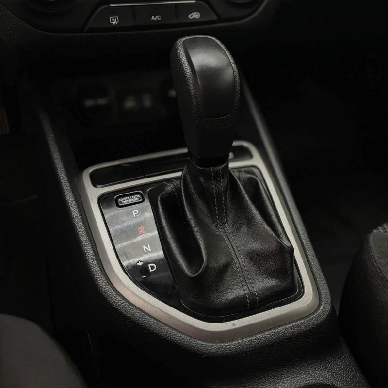 Foto 15: HYUNDAI CRETA 16A ATTITU 2018