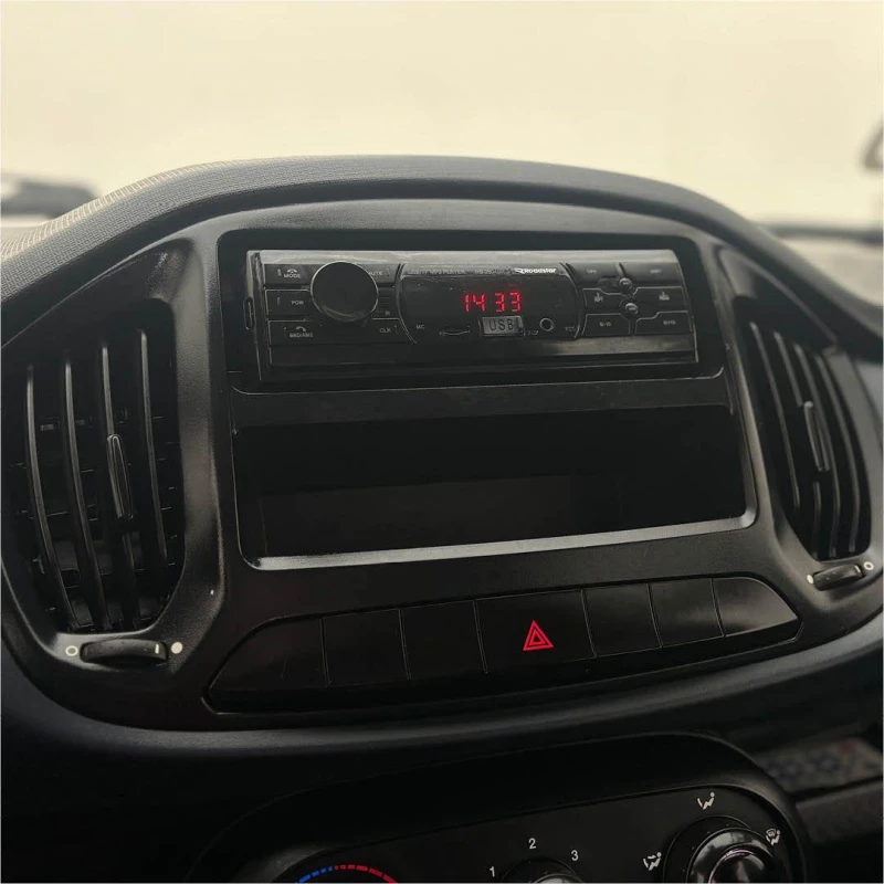 Foto 11: FIAT UNO ATTRACTIVE 1.0 2021
