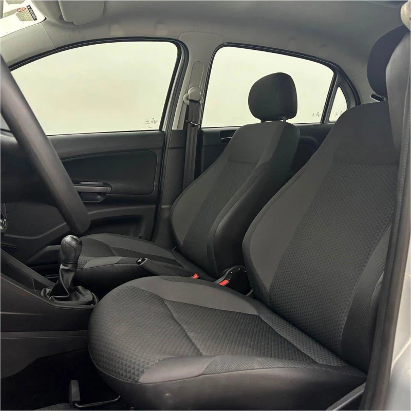 Foto 16: VOLKSWAGEN VOYAGE MPI 2023
