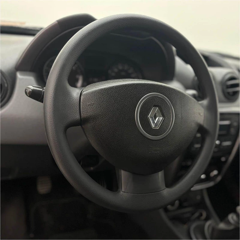 Foto 13: RENAULT DUSTER 20 D 4X4 2013
