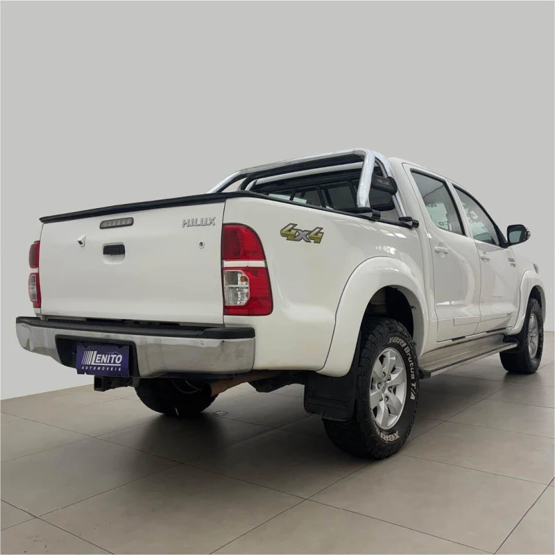 Foto 7: TOYOTA HILUX CD4X4 SRV 2015