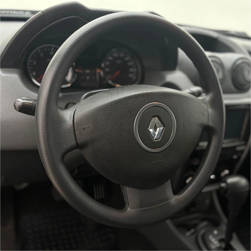 Foto 12: RENAULT DUSTER 20 D 4X2A 2014