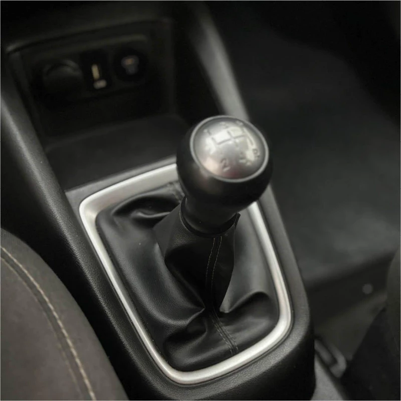 Foto 15: HYUNDAI HYUNDAHB20 10M COMFORT 2024