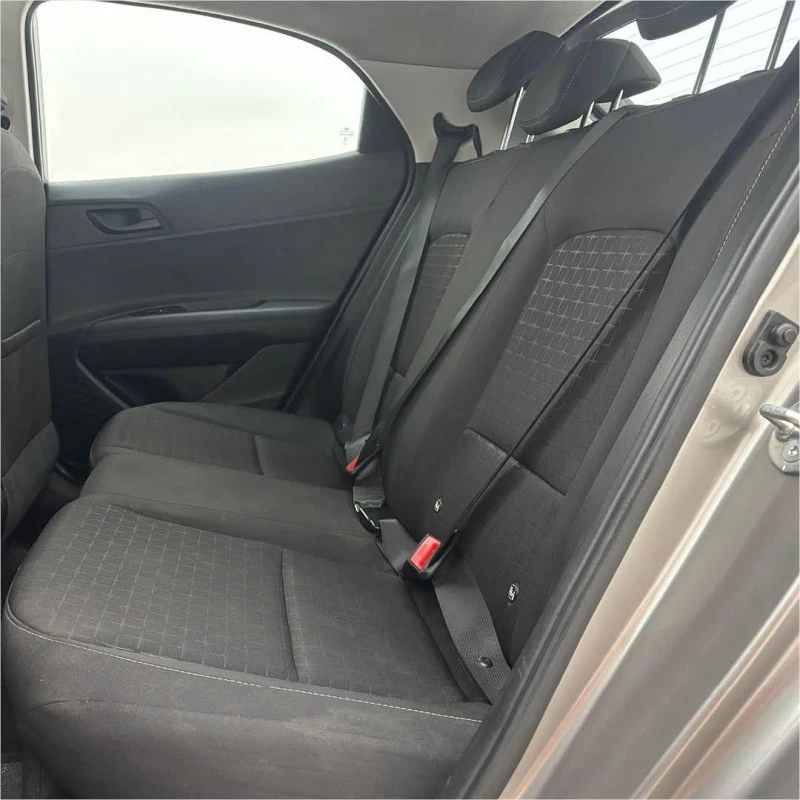 Foto 17: HYUNDAI HYUNDAHB20 10M COMFORT 2024