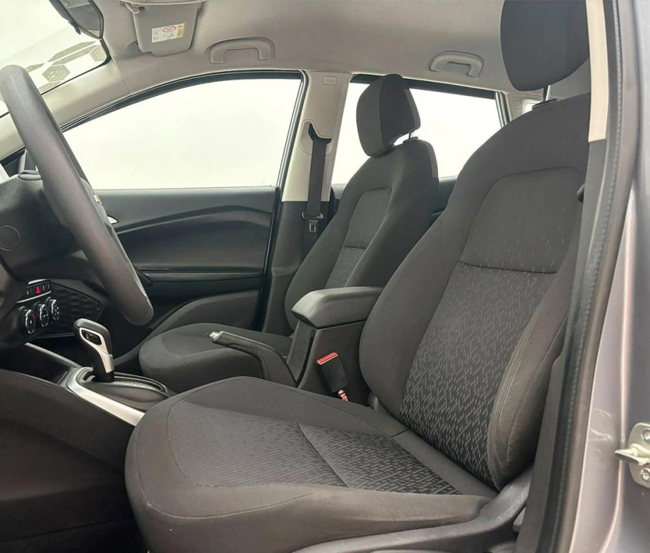 Foto 14: CHEVROLET TRACKER T A 2021