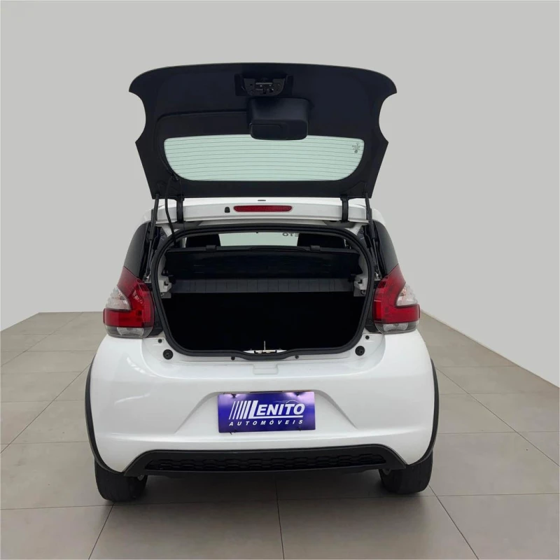 Foto 9: FIAT MOBI LIKE 2021