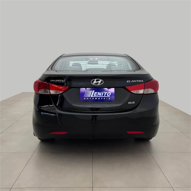 Foto 6: HYUNDAI ELANTRA GLS 2013