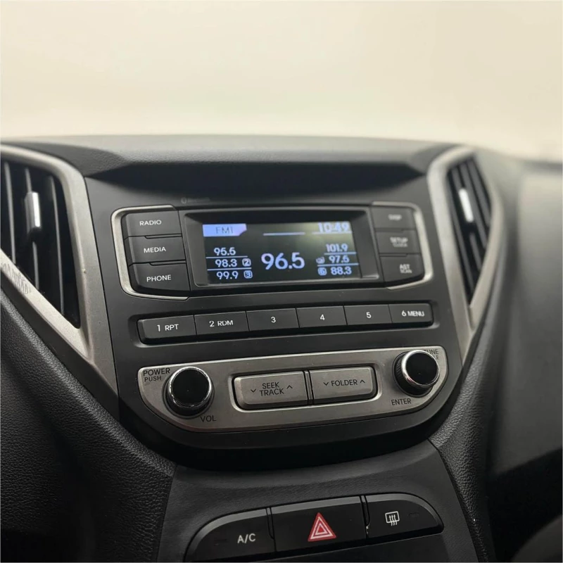 Foto 11: HYUNDAI HB20S 1.6M COMF 2016