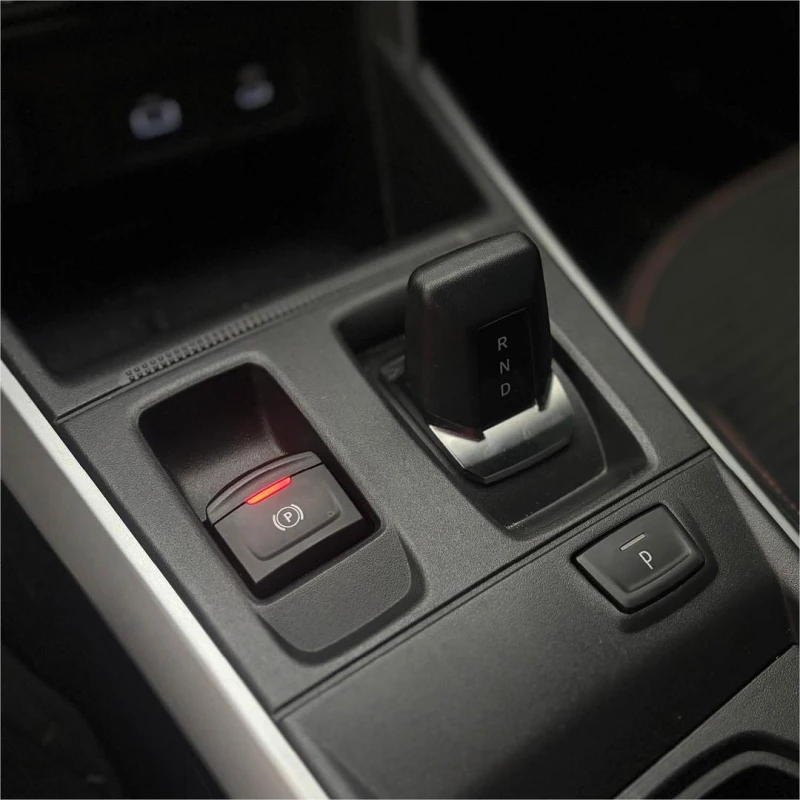 Foto 14: RENAULT KARDIAN PREM AT 2025