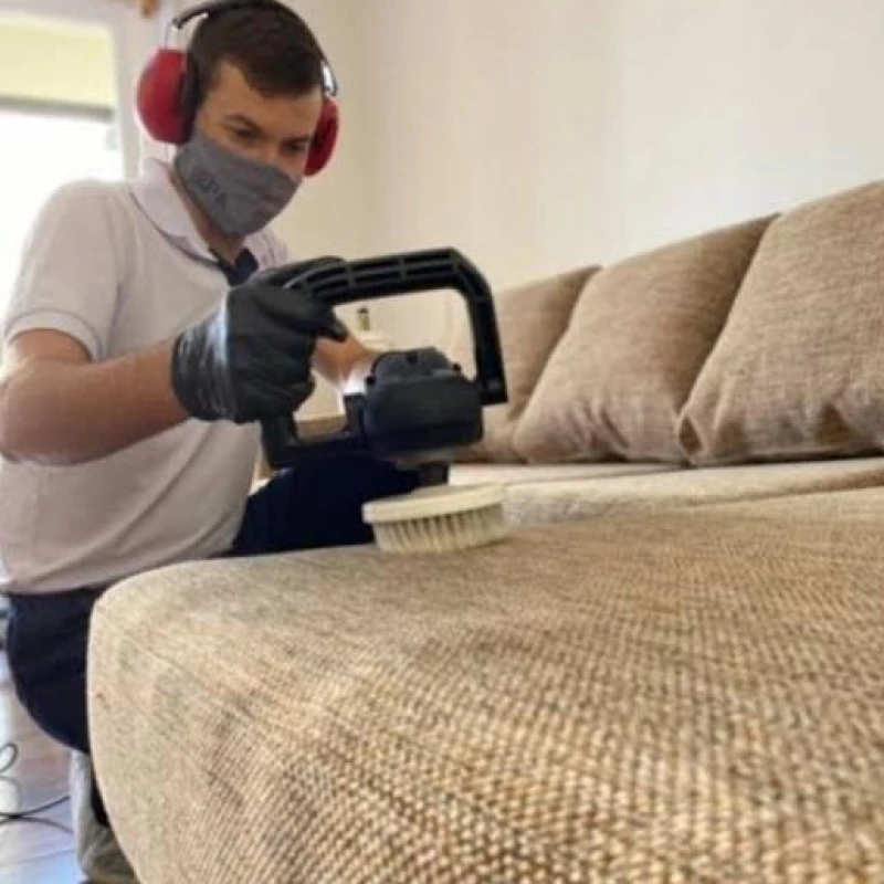 Curso de lavagem de sofa