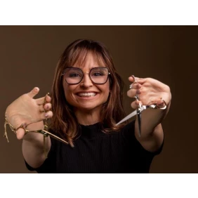 Foto DESIGNER DE CORTE 