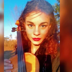 Foto Aulas de Violino e Viola de arco 