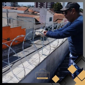 Foto Cerca Concertina