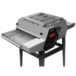 Foto Assador em esteira para pizzas de 50cm a gás GLP