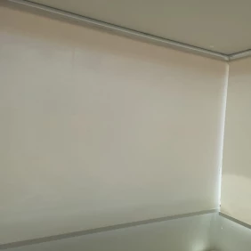 Foto Persianas rolo Blakaut   para quartos e sacadas 