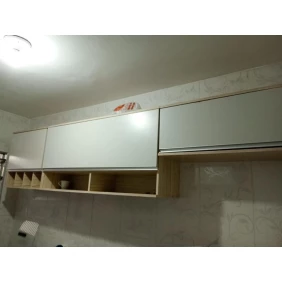 Foto Armário de luxo de móveis planejado aéreo