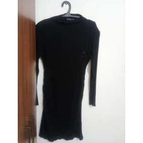 Foto Lindo vestido social ideal para o frio muito confortável