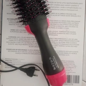 Foto Escova secadora luxo mui potente!! 