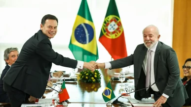 Foto: Brasil e Portugal assinam 19 acordos bilaterais