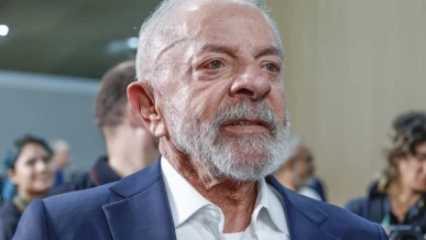 Foto: Lula presta solidariedade a famílias de vítimas de tornado no Paraná