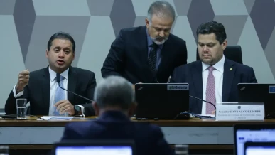 Foto: CCJ do Senado adia votação do PL do Impeachment para 2026