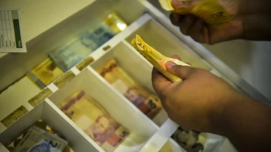 Foto: Segunda parcela do décimo terceiro deve ser depositada até dia 19