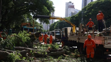 Foto: Volta a subir em São Paulo o número de clientes sem energia
