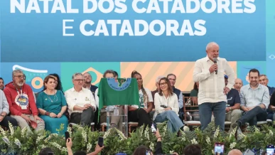 Foto: Lula defende que catadores tenham mais acesso à serviços públicos