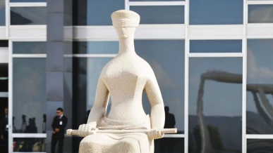 Foto: Defesa pede que STF apure vazamento de mensagens íntimas de Vorcaro