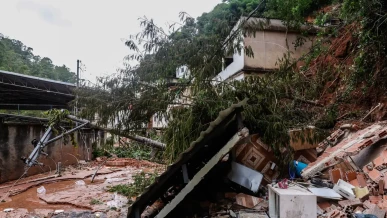 Foto: Lula assina MPs de apoio às vítimas das enchentes em Minas Gerais