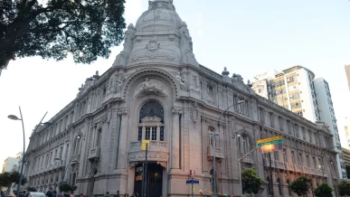 Foto: Documentos do antigo Dops são transferidos para arquivo público do RJ