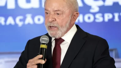 Foto: Lula quer incluir inadimplentes do FIES em pacote contra endividamento