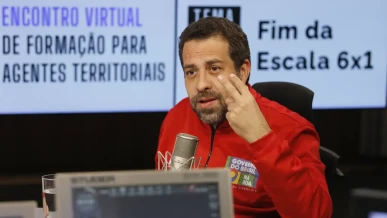 Foto: Boulos diz que fim da escala 6 por 1 é “para agora”