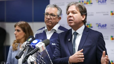 Foto: Governo lança editais para conectar até 3,8 mil UBS