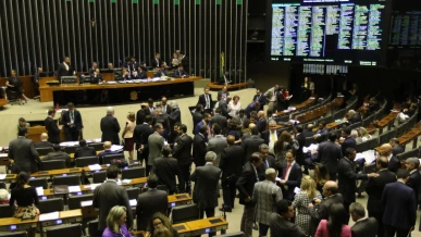 Foto: Municípios inadimplentes poderão receber recursos federais