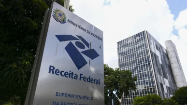 Foto: Arrecadação federal bate recorde e supera R$ 278 bilhões em abril