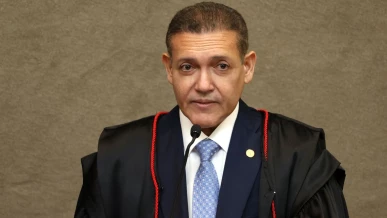 Foto: Nunes pede parecer da PGR sobre revisão da condenação de Bolsonaro