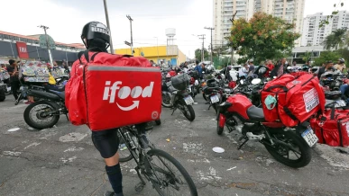 Foto: Keeta e iFood podem receber multa milionária por ignorar transparência