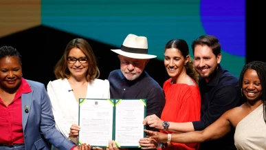 Foto: EBC e MinC assinam acordo para integrar acervo ao Tela Brasil