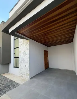 Casa 3 quartos com Suíte na Região do Areão